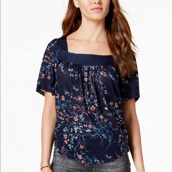 Lucky brand Navy floral top - Picture 1 of 5